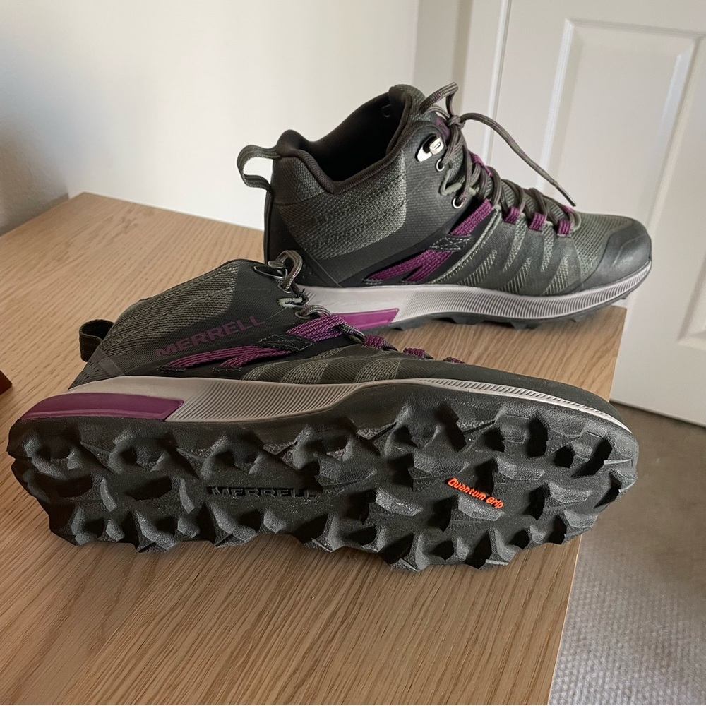Women’s Merrell Zion FST Mid WP Hiking Boot Size 8 - Picture 4 of 5